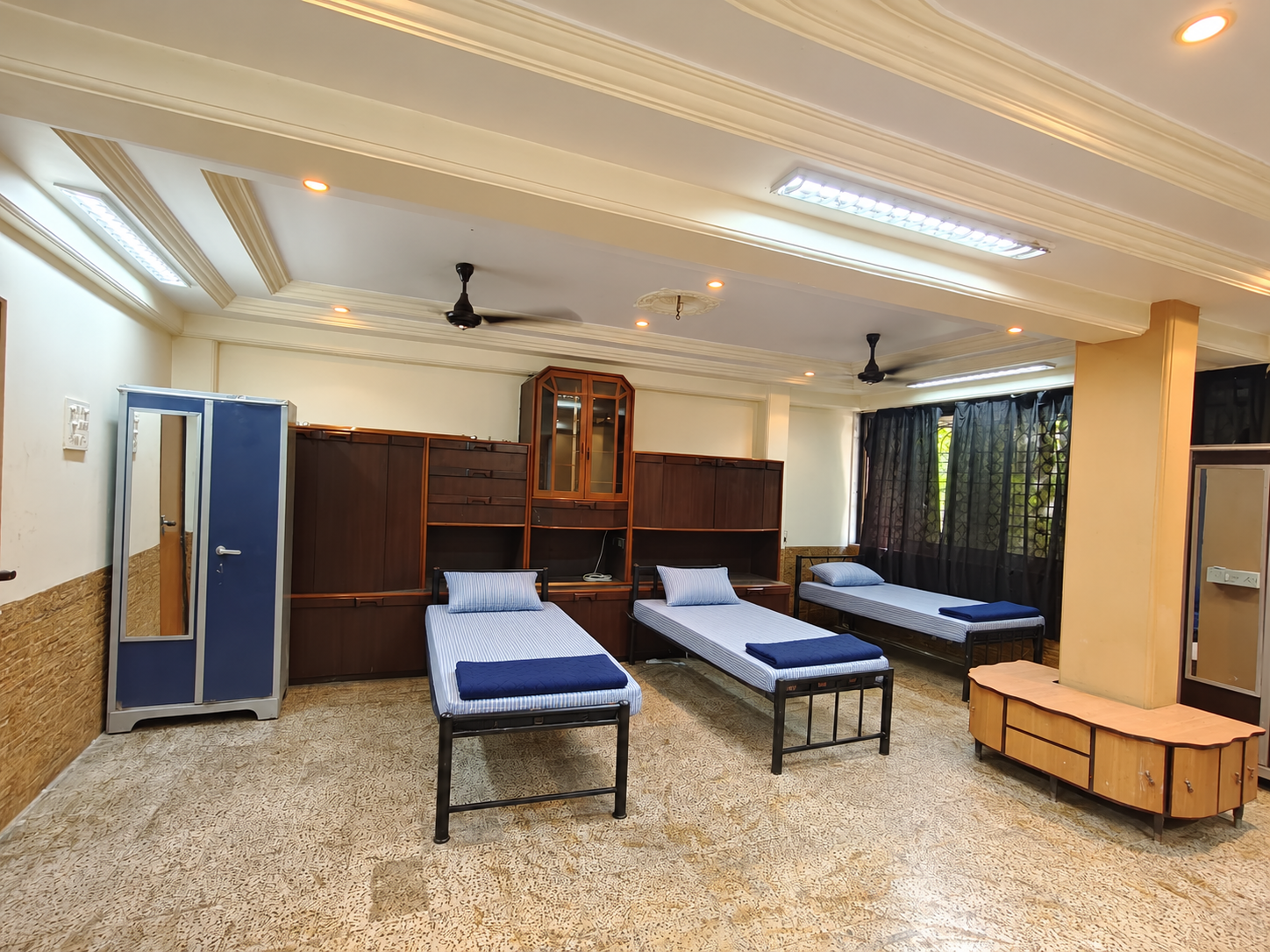 AMARJYOTI 6/5 2ND FLOOR/BOYS stay photo 5