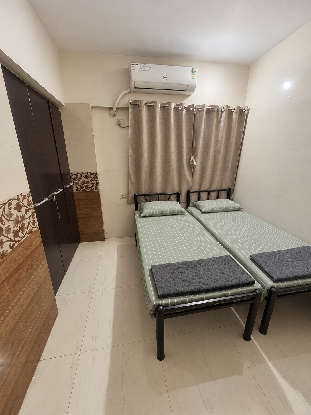 BHAKTI PARK PH-2 A-9300-03/BOYS stay photo 3