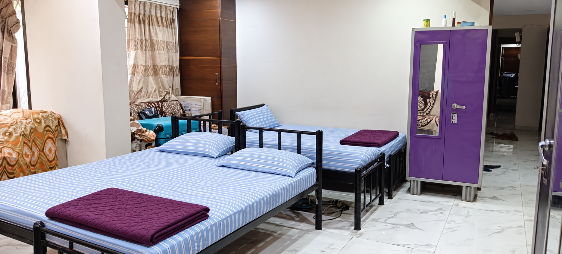 D BLOCK 1-4 BHK/BOYS stay photo 8