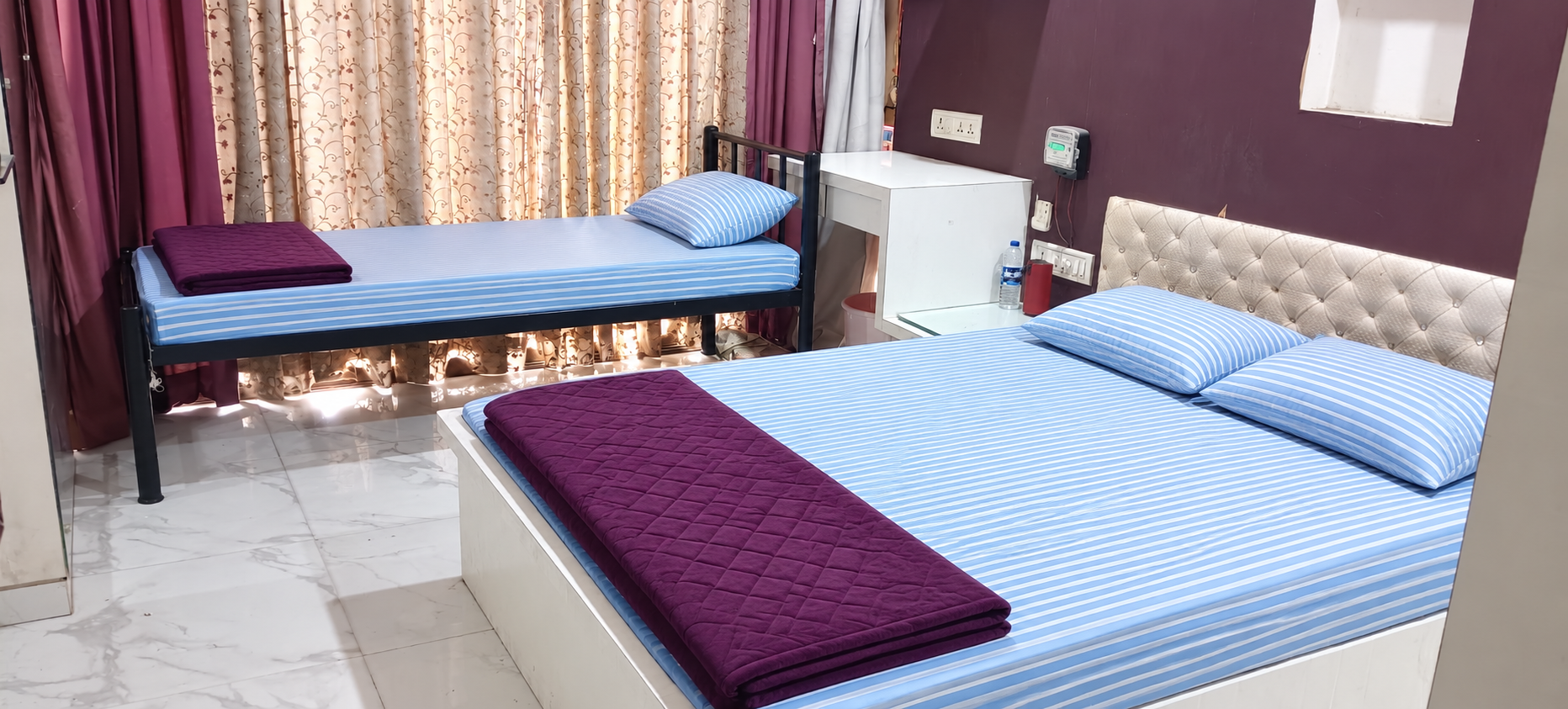 D BLOCK 1-4 BHK/BOYS stay photo 11