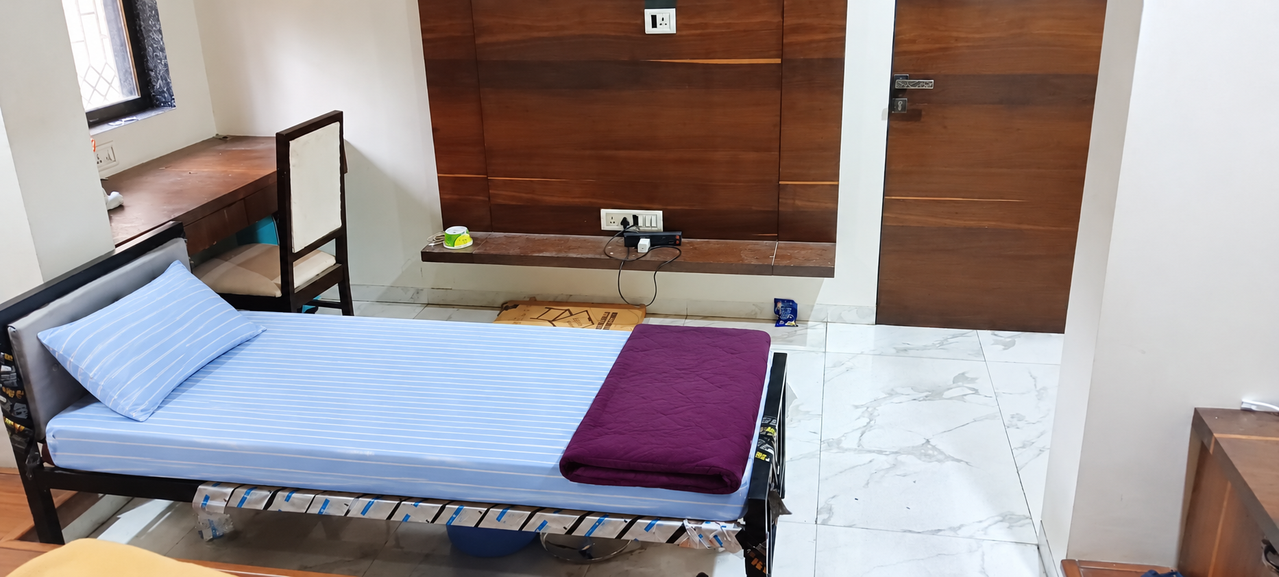 D BLOCK 1-4 BHK/BOYS stay photo 12