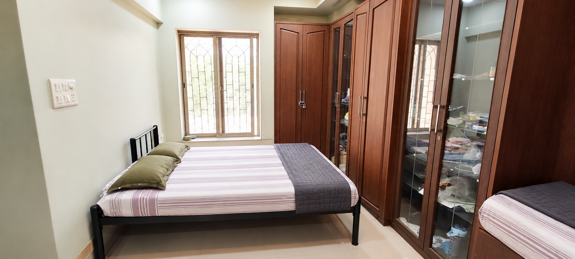 D BLOCK 1-6 BHK/BOYS stay photo 12