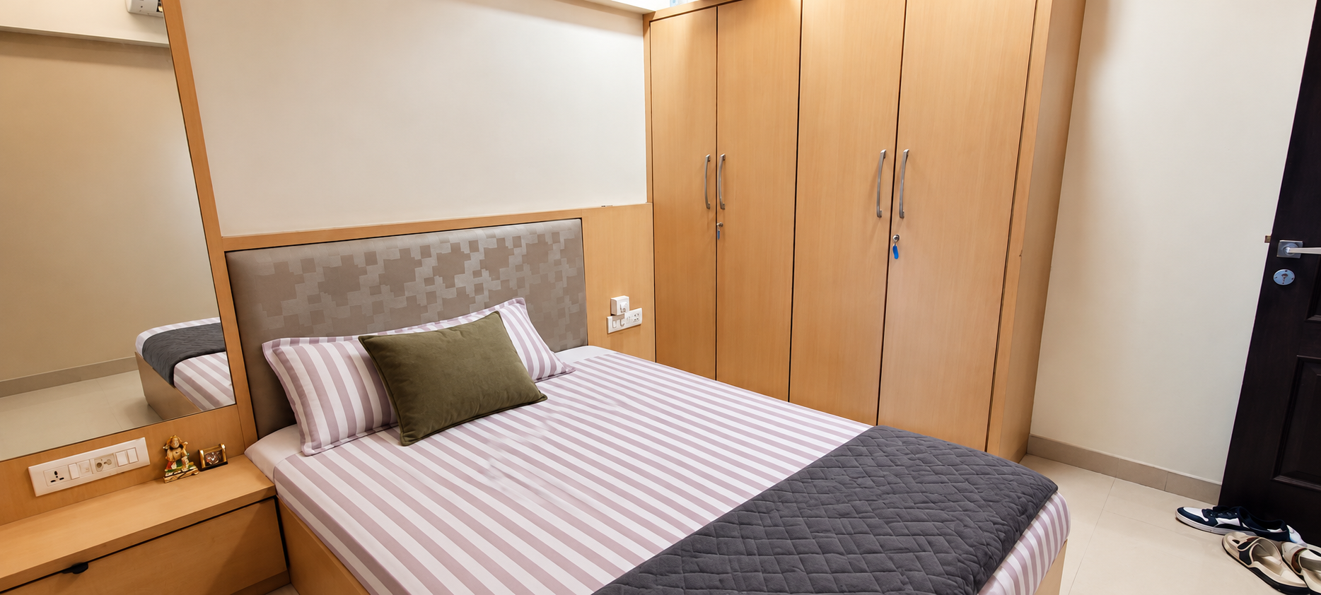 D BLOCK 1-6 BHK/BOYS stay photo 13