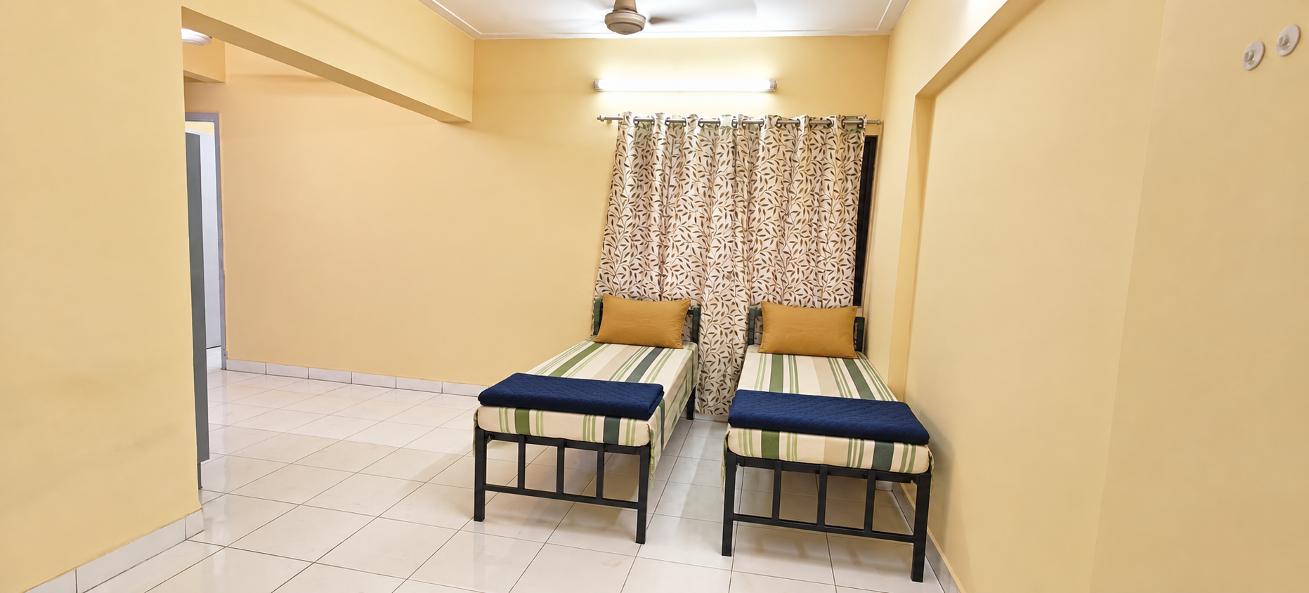 GREEN ACRES PHASE 2 B5/-4673-304/BOYS stay photo 1