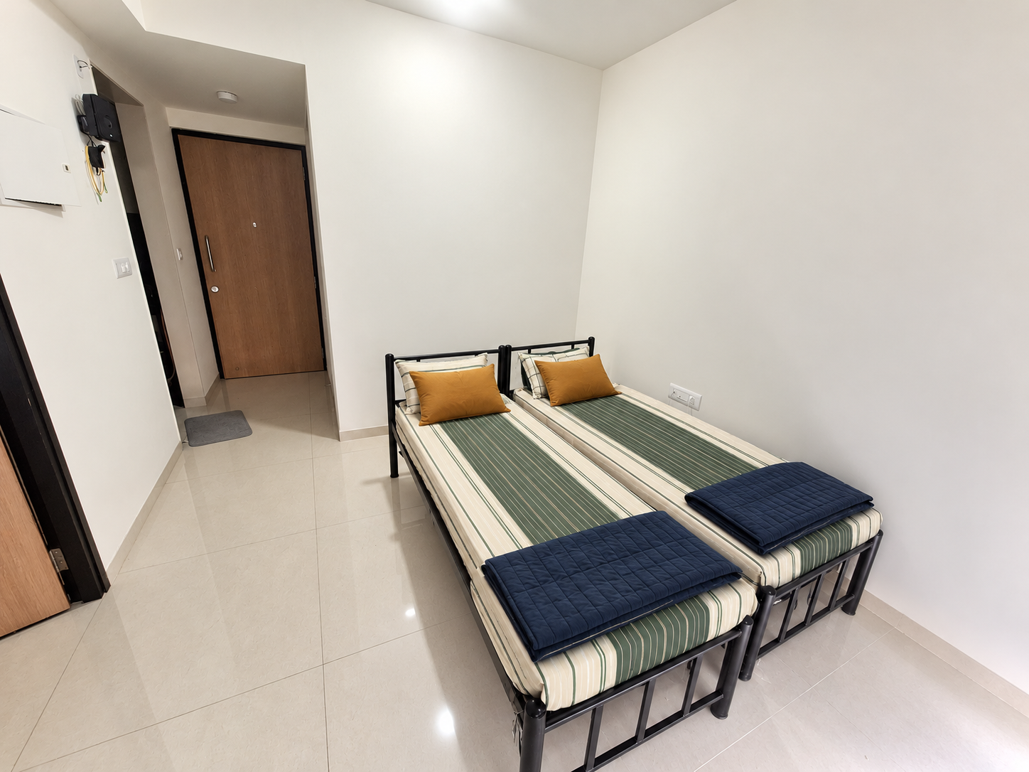 LODHA CROWN-5503-1207/BOYS stay photo 4