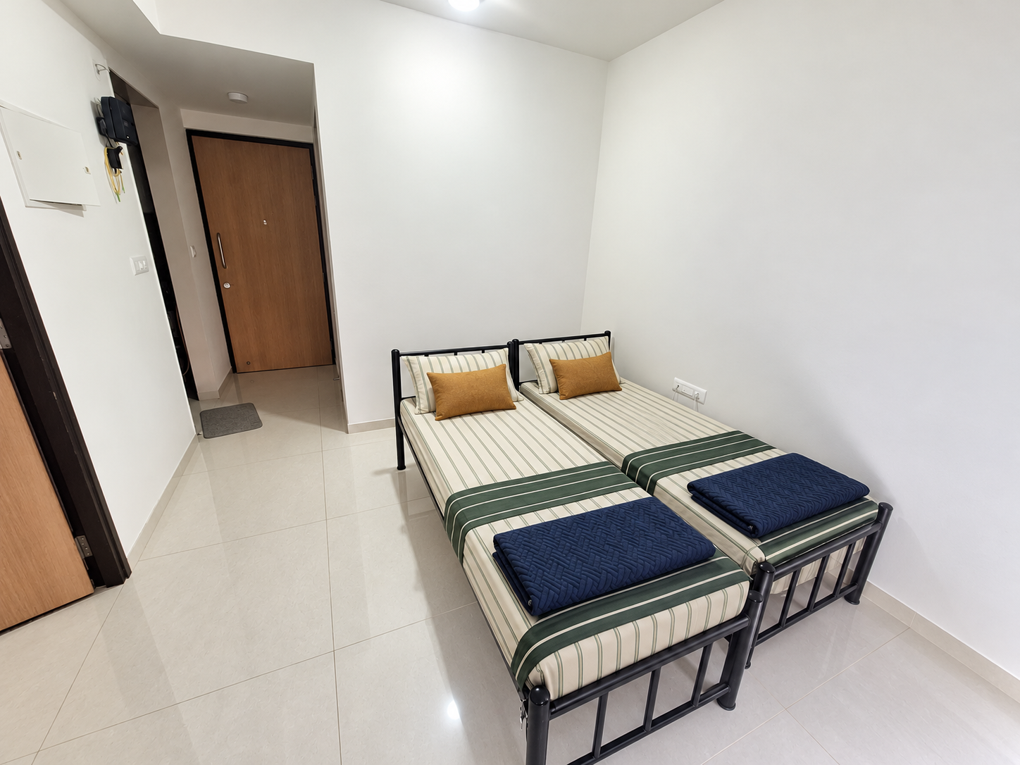 LODHA CROWN-5503-1207/BOYS stay photo 6