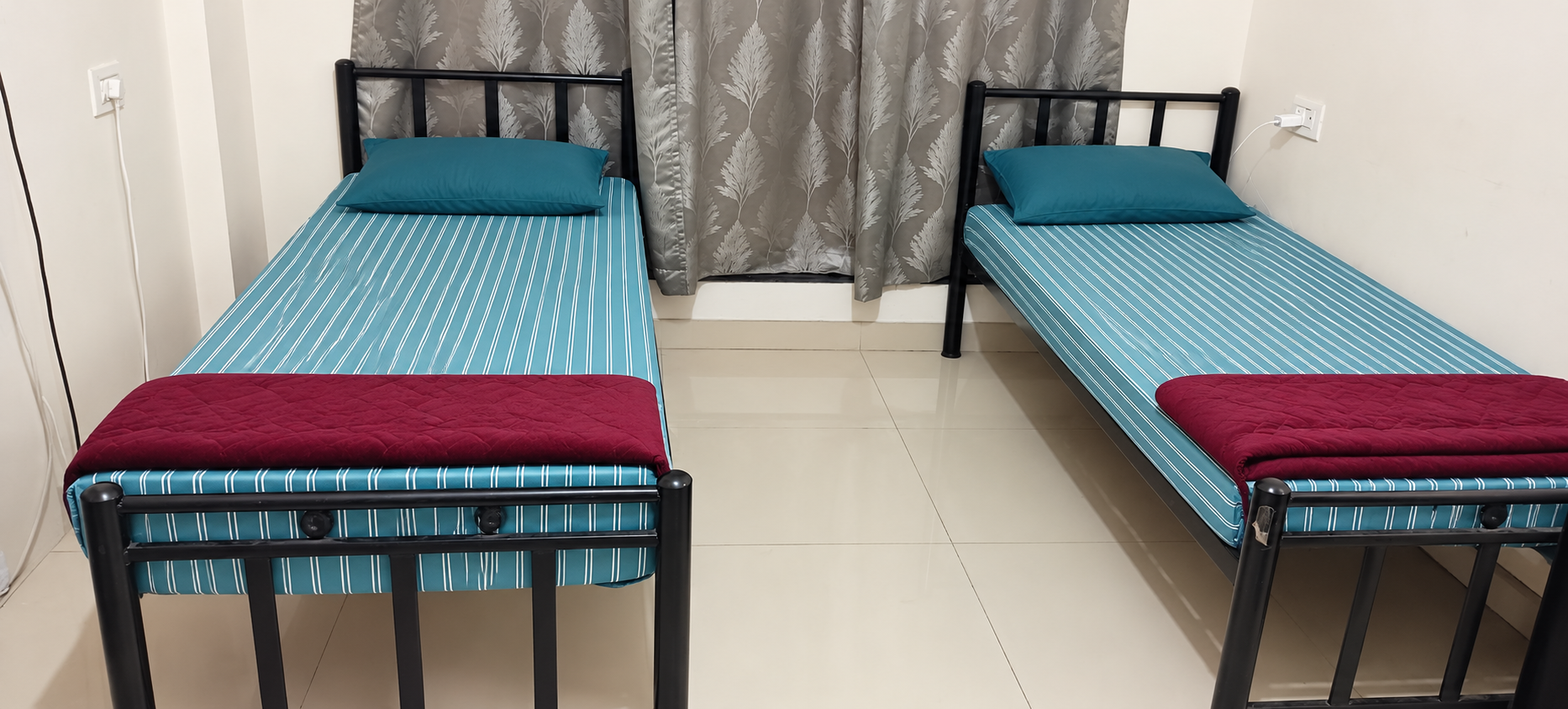 MADHVI NIWAS-7953-301/BOYS stay photo 5