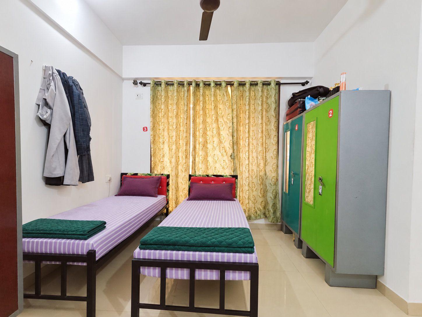 MADHVI NIWAS-1326-502/BOYS stay photo 3