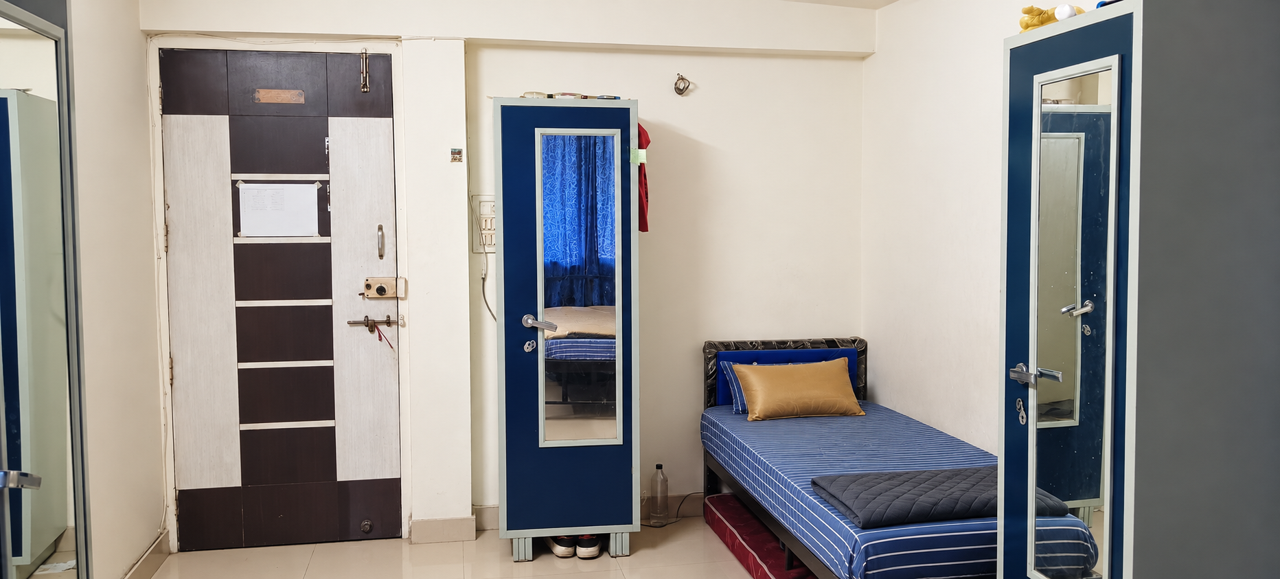 MANAS ANAND-7668-301/BOYS stay photo 3