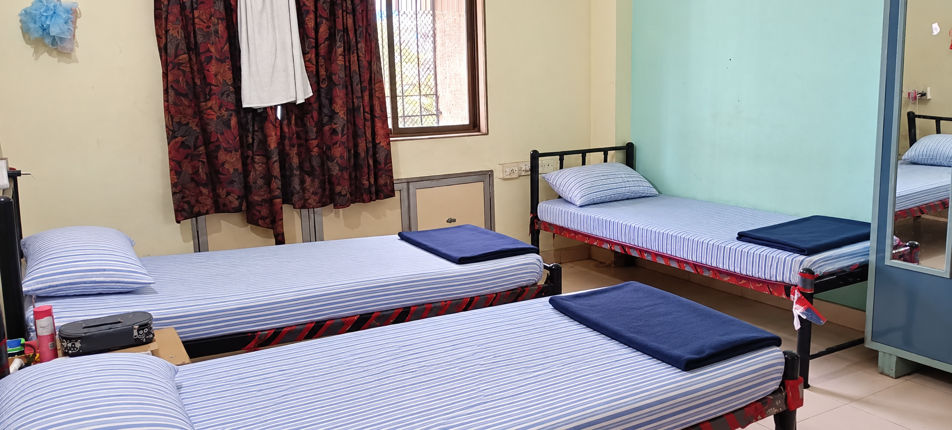 MANAS ANAND-7994-B/2502/GIRLS stay photo 4