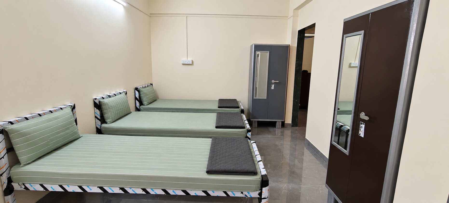 MANI HOUSE /BOYS stay photo 6