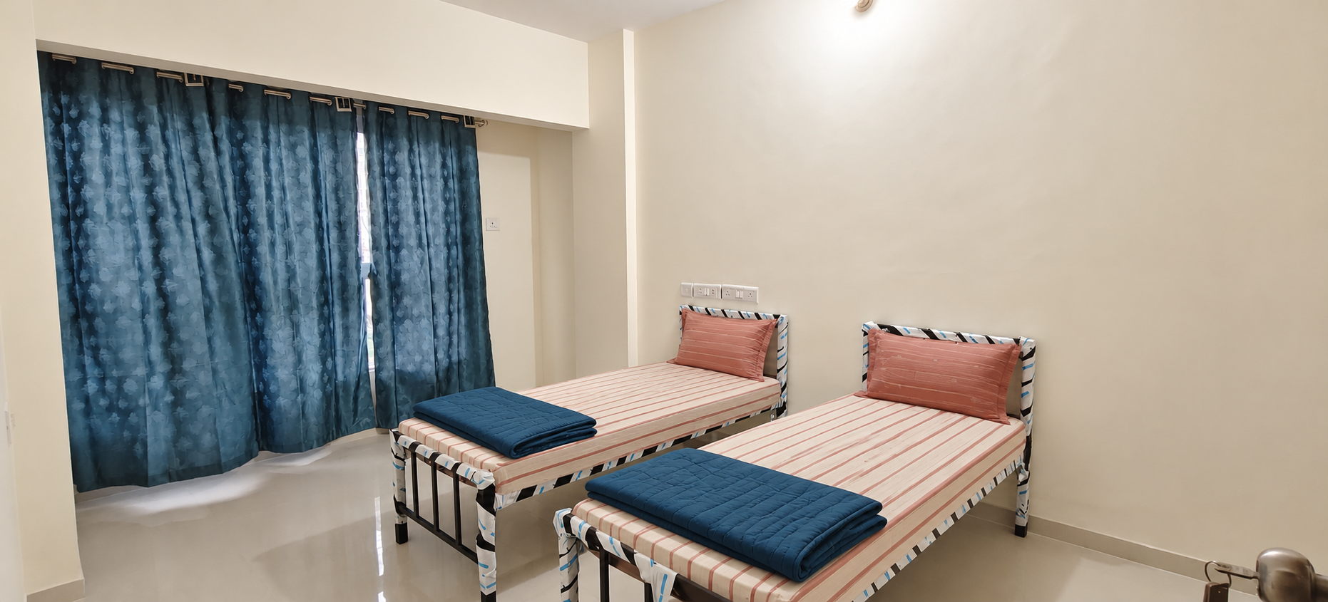 MOHAN MAHAL-5798-804/GIRLS stay photo 8