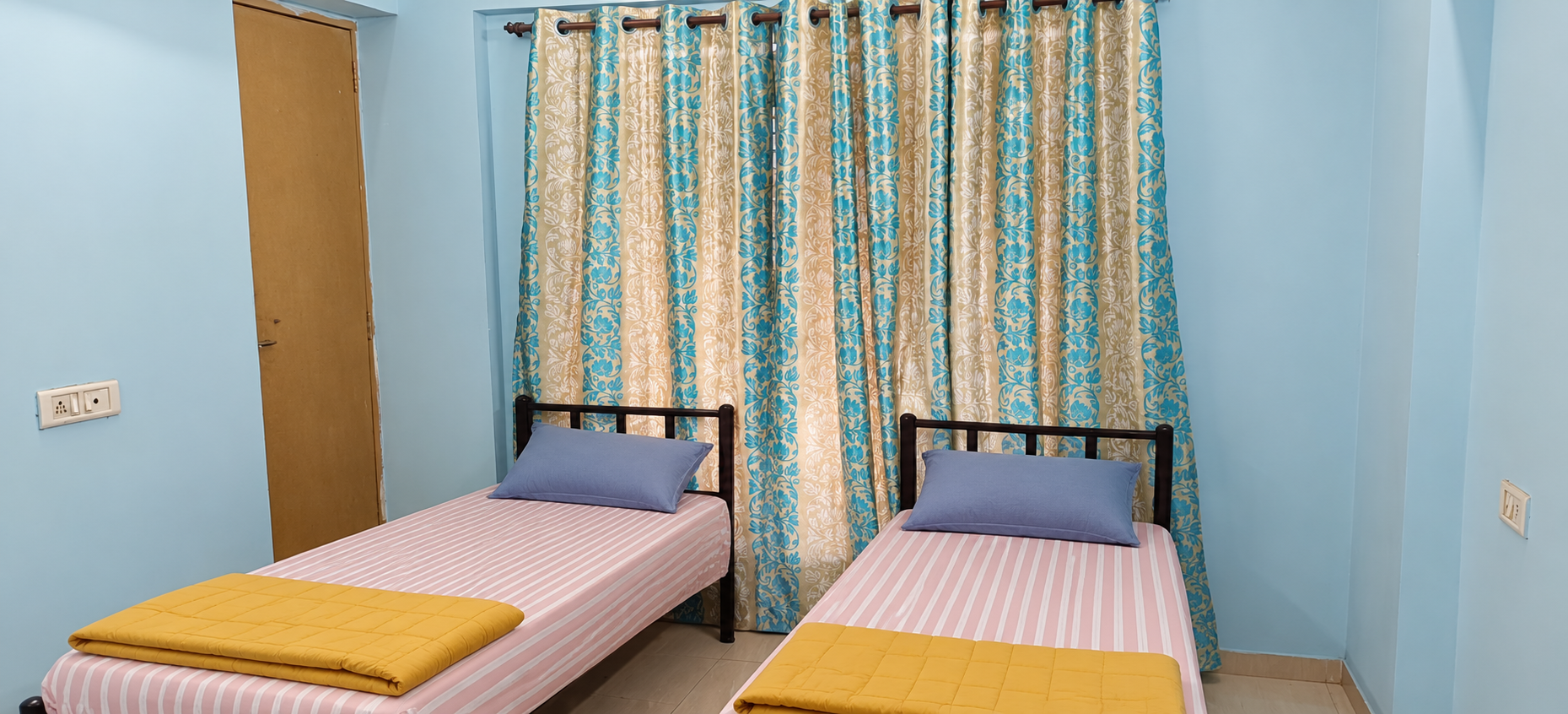 OM SAI B-6239-702/BOYS stay photo 7