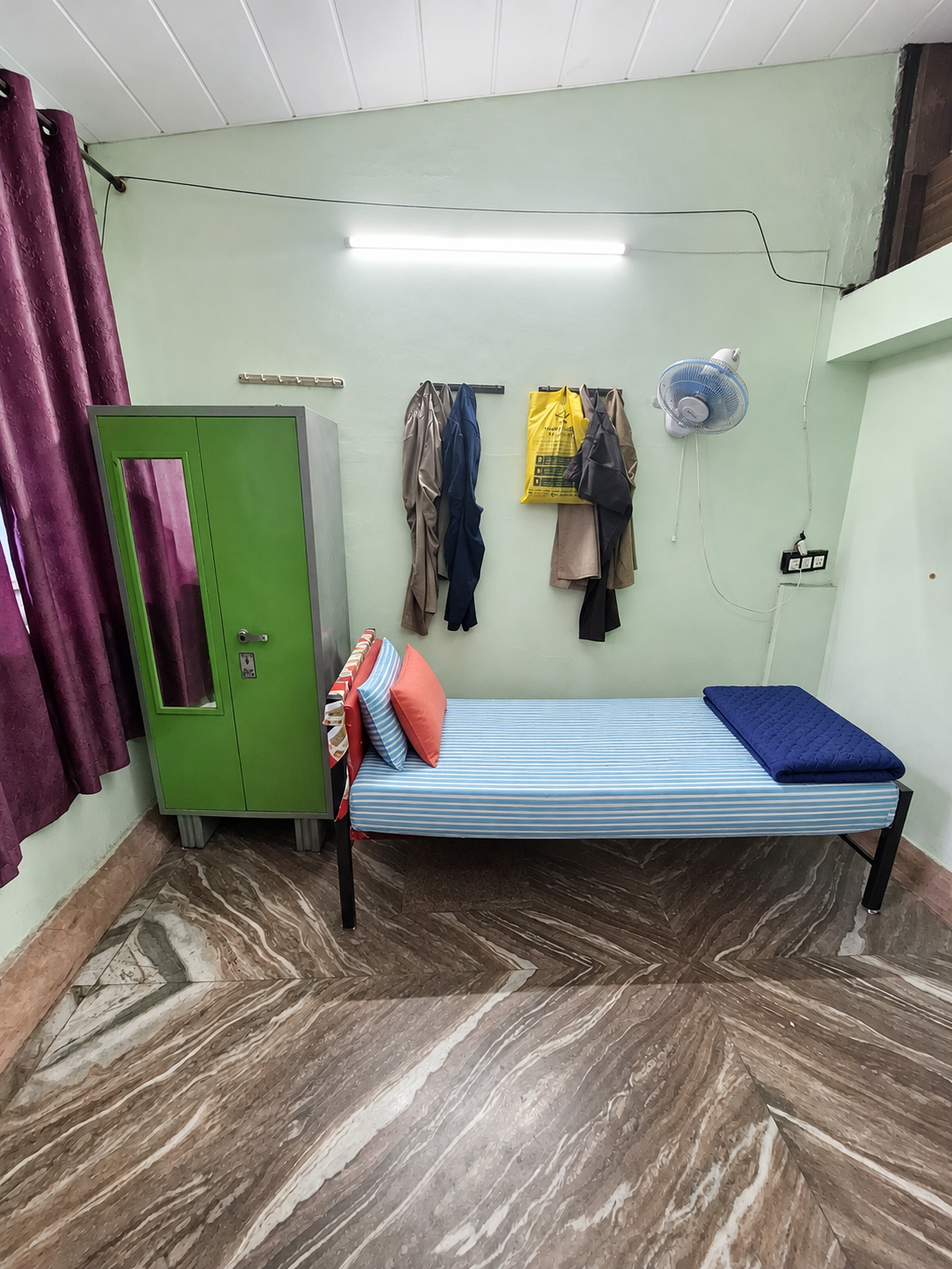 Om sai Bunglow Wagle Estate/BOYS stay photo 5