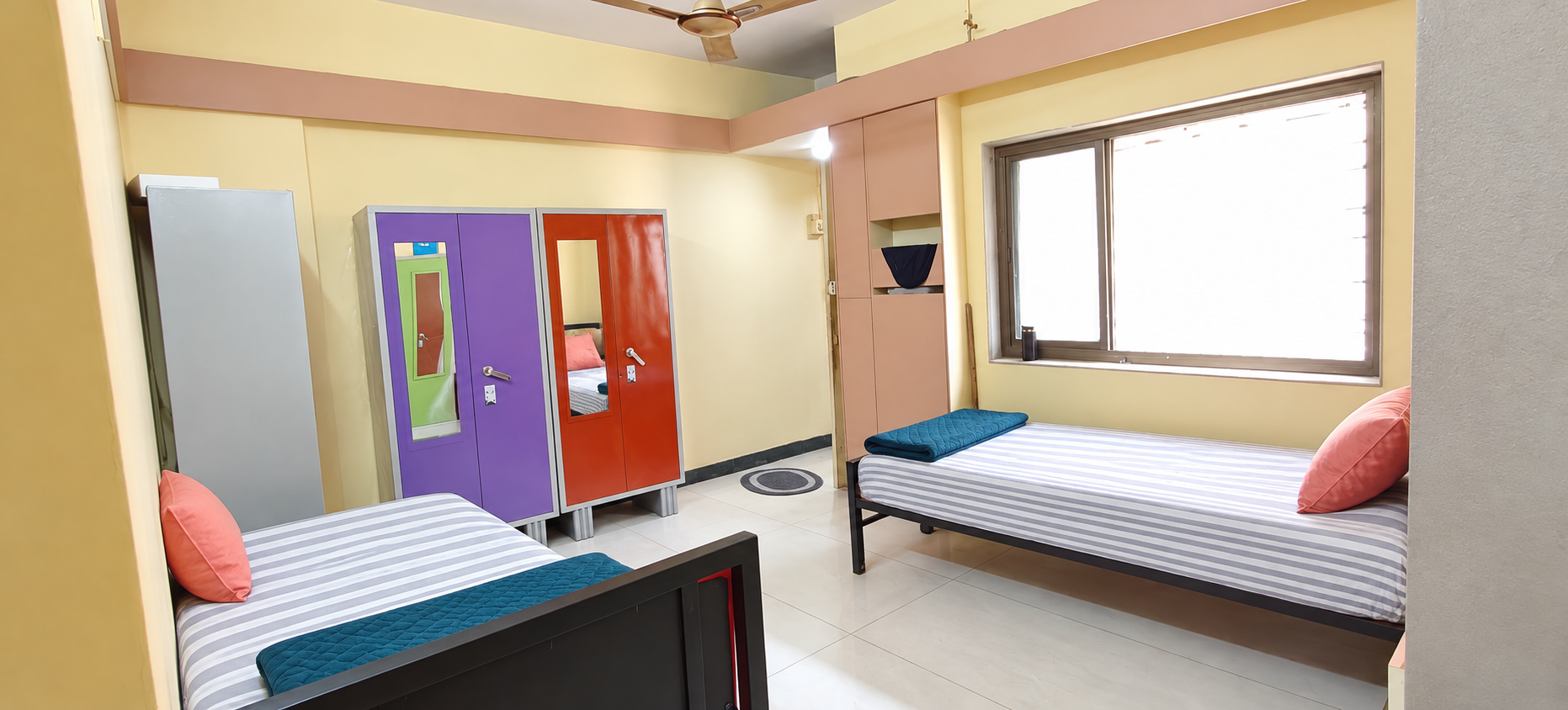 SAMRAT-7522-10/GIRLS stay photo 1