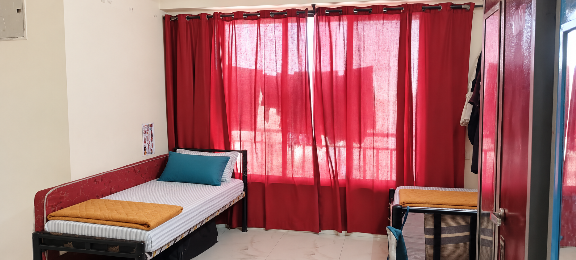 SHIVNERI-3867-1004/GIRLS stay photo 2