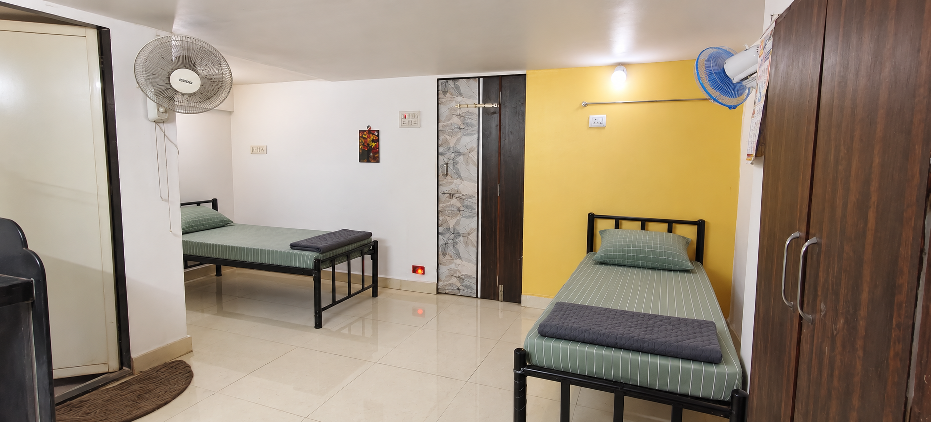 SHRUSHTI BUNGLOW/BOYS stay photo 2