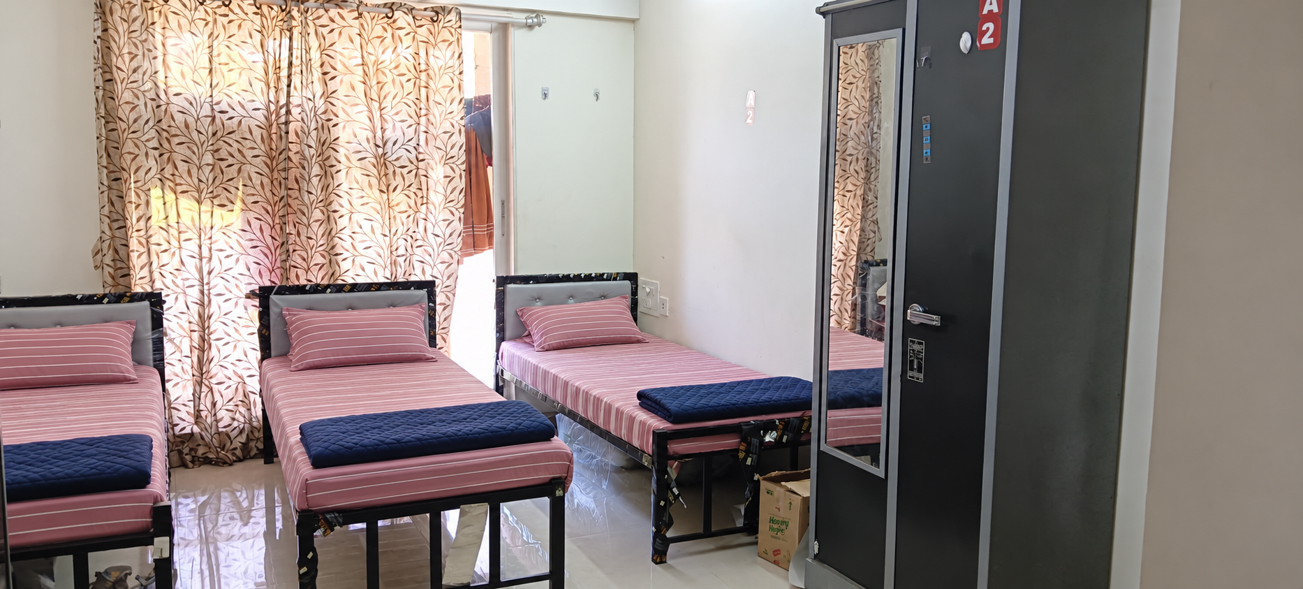 STG RESIDENCY-3935-304/BOYS stay photo 2