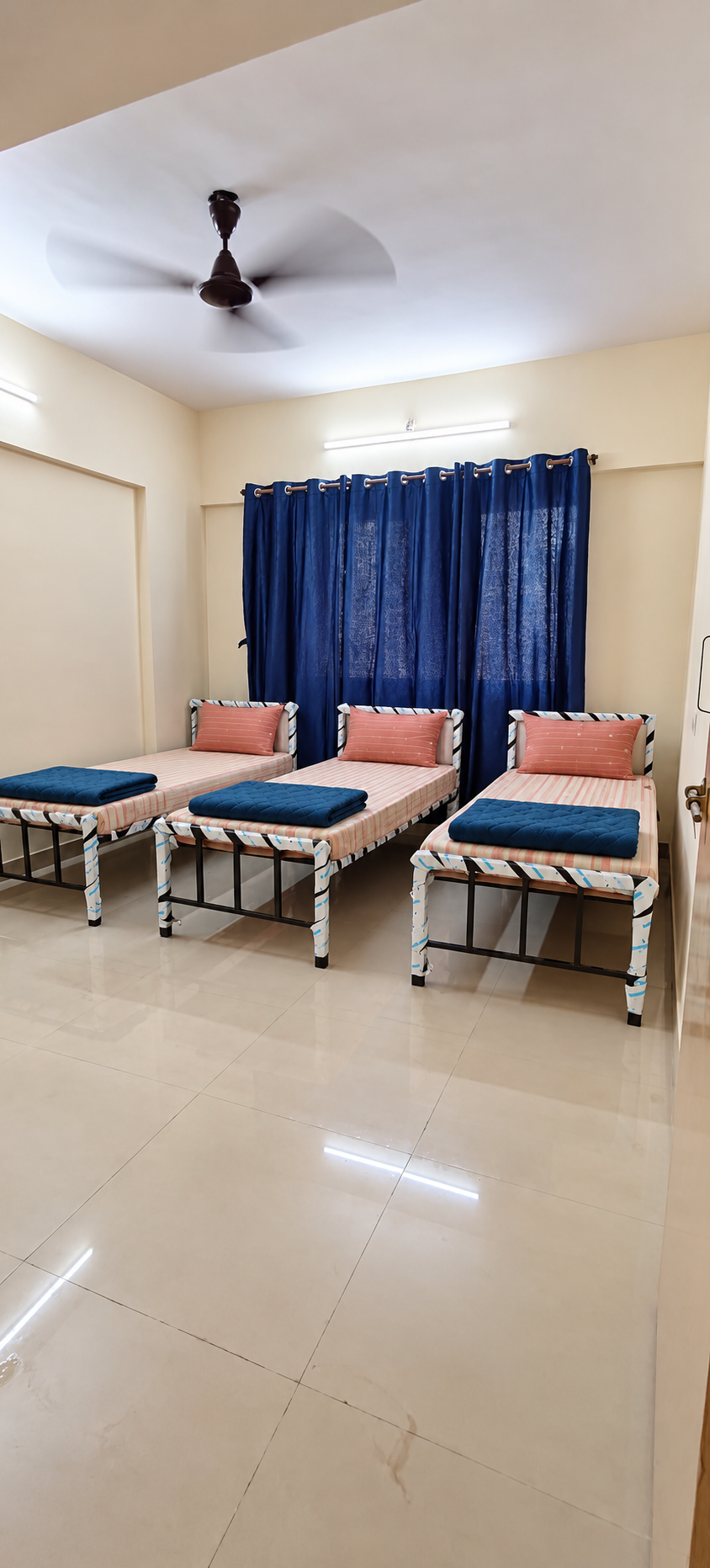 SWAPNAPURTI HEIGHTS-4095-1503/BOYS stay photo 3